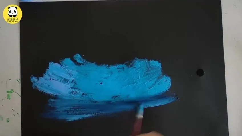 3 - 6岁创意熊猫美术课（24节，含PPT与视频）