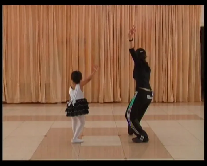 幼儿园小班创意集体舞9节视频课程