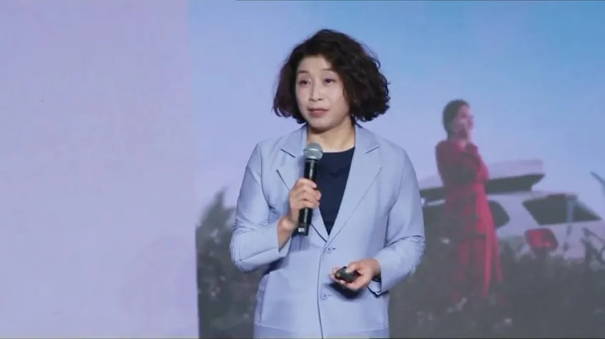 虹书房2025学伴跨年聚会：静待花开