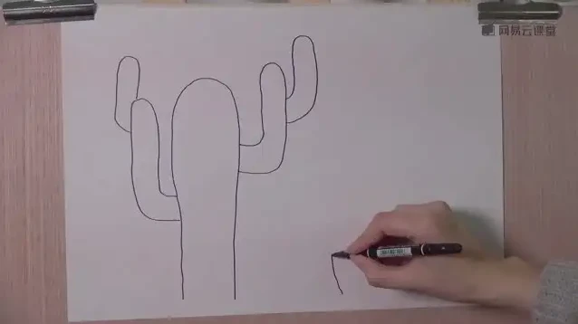 零基础动漫简笔画速成课程：5分钟掌握绘画技巧