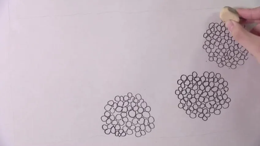 儿童蜡笔简笔画52课：涵盖动物、昆虫、人物等7大主题的绘画教程