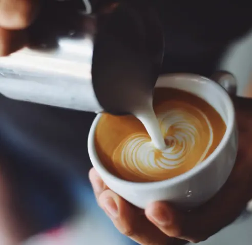 专业咖啡师教学：咖啡设备与花式咖啡制作课程