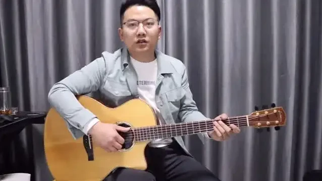 吉他系统教程：从小白到大神的全程学习指南