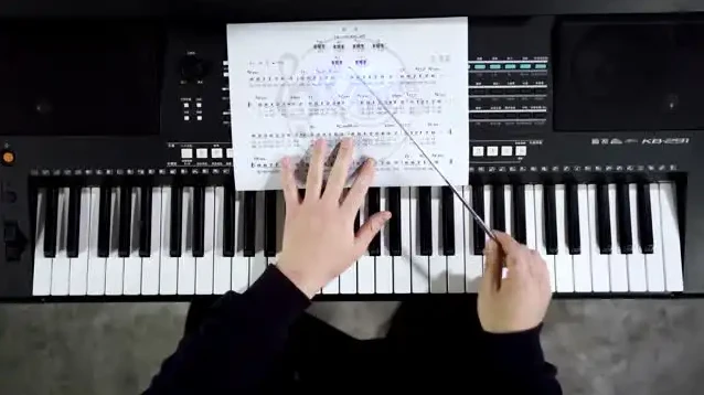 弯指电子琴全阶教程:从入门到精通,含100首经典曲谱