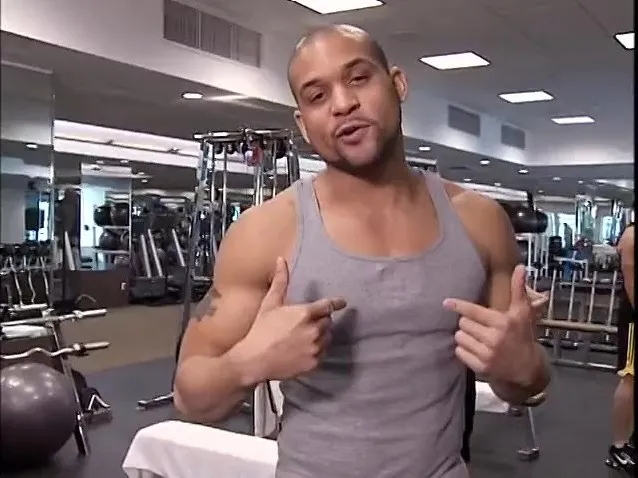 60天无器械Insanity健身计划：夏日高效瘦身全攻略