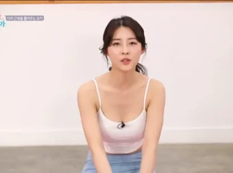 《韩国女神雅英瑜伽系列视频教程合集》