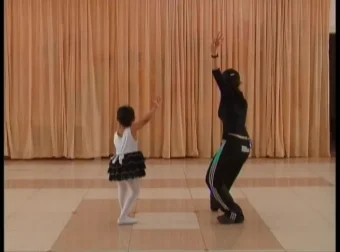 幼儿园小班创意集体舞9节视频课程