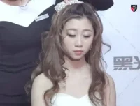 韩式编发新娘造型13课：时尚编发与化妆技巧