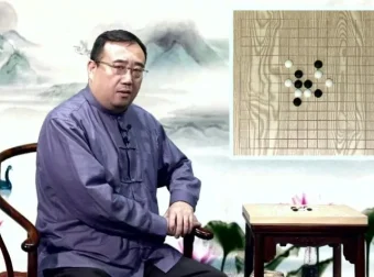五子棋从入门到精通：技巧精讲与实战解析
