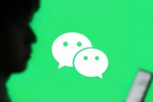 微信小绿书特色美食搬运：轻松上手，稳稳盈利