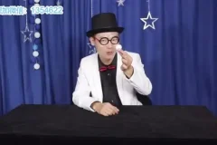 《18堂魔术速成课：从入门到高手》