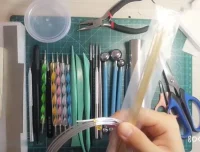 超轻黏土从入门到精通：手办萌食场景浮雕全教程