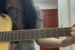 《吉他系统教程：从小白到大神》