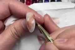 日式美甲教程100课：从入门到精通，掌握穿戴甲设计