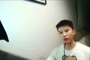 《老吴高级情商私教课：全方位提升情商的秘籍》