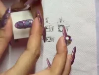 美甲全攻略：从基础到高级的详细教程