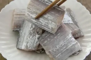 100道家常菜全攻略：快手菜、宴客硬菜与创意甜品一网打尽