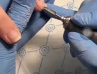 快速掌握美甲技巧：视频教程与基础课程