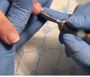 快速掌握美甲技巧：视频教程与基础课程