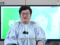 杰出女孩培养指南：90堂父母必修课