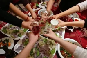《民间应酬交际手册》：人情社会的实用应酬指南