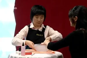 美甲教程：从入门到精通的全套指南