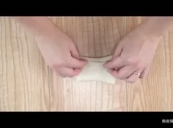 赖皮猴B站100+网红美食教程：轻松复刻热门小吃